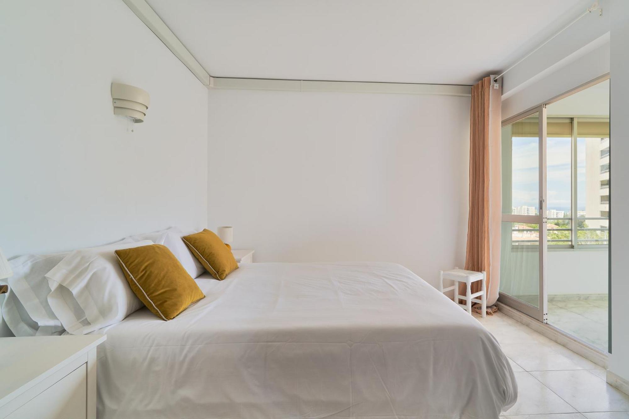 Weforyou Melisa House Near To The Beach ベナルマデナ エクステリア 写真